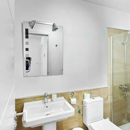 ヴィラ Playa De Fanabe Sleeps 8 Pool Air Con Wifi